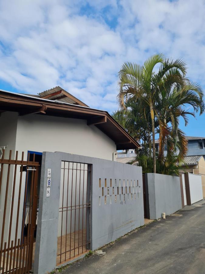 Maika'I Pousada Balneário Camboriú Exterior foto